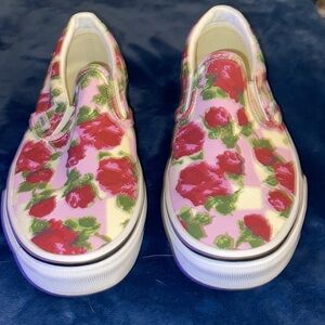 Vans classic slip on (Romantic Floral) brand new never worn. With box.